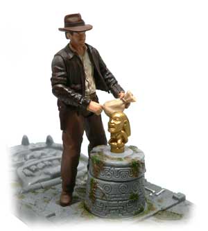 Indiana Jones, Raiders of the Lost Ark, Fertility Idol, Temple Trap,  Action Figure Review